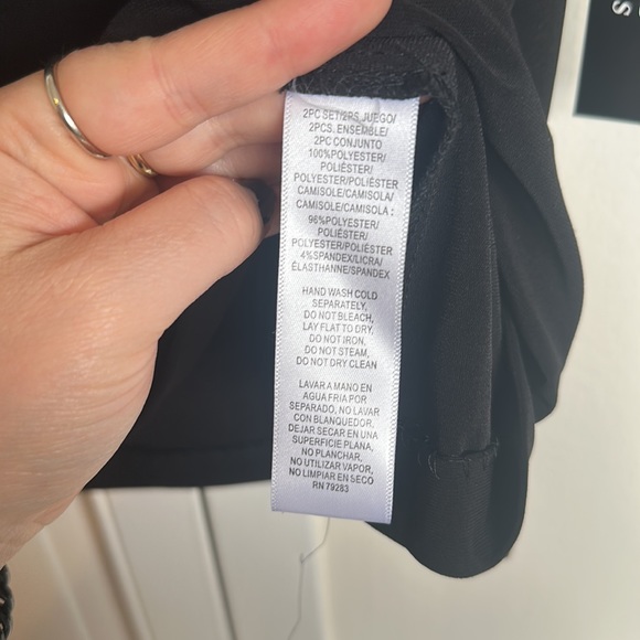 Fancy tank top - Picture 3 of 6